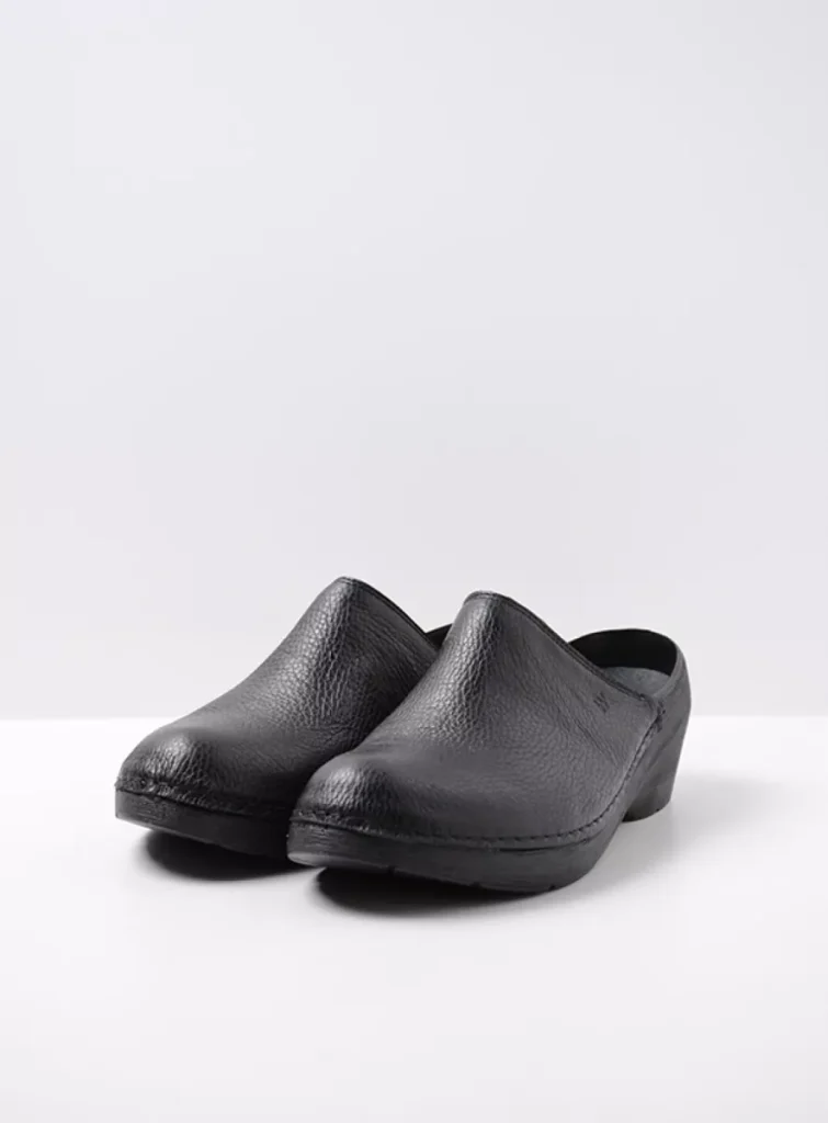 Wolky Clogs 0607570000 70000 black leather