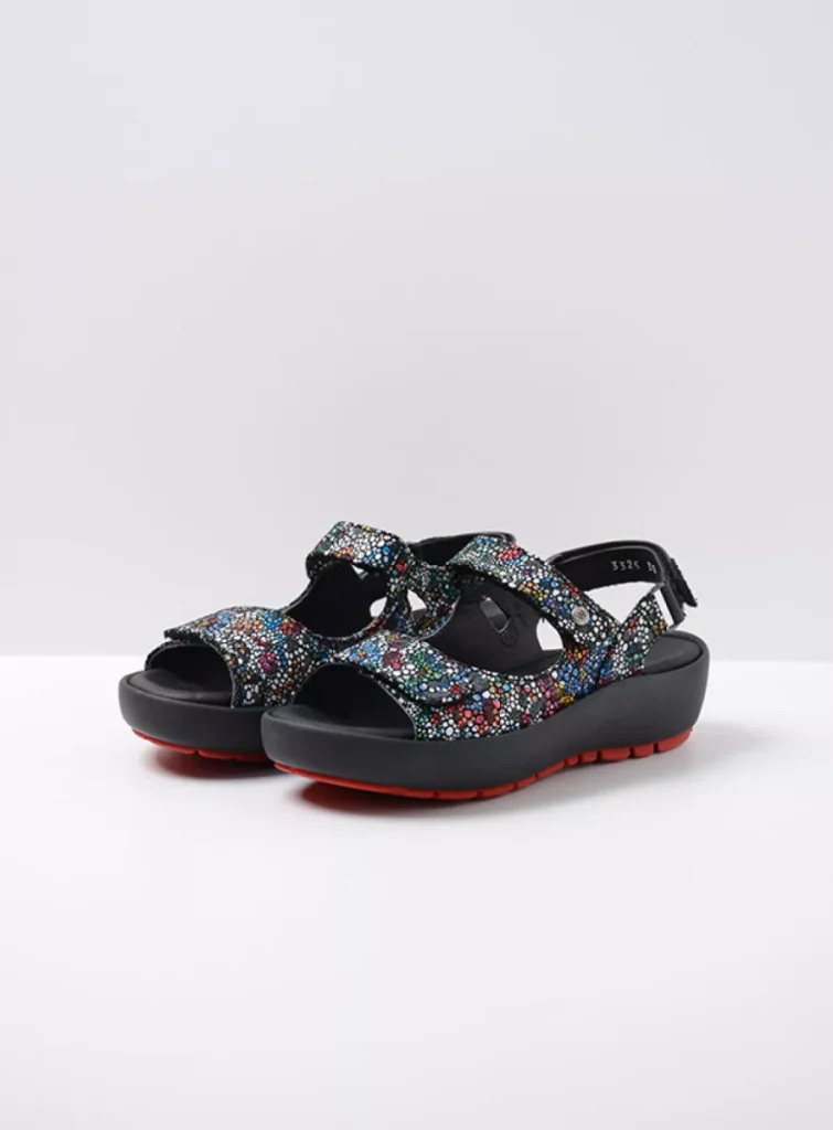 Wolky Women’s shoes 0332542000 4200 black mosaico suede