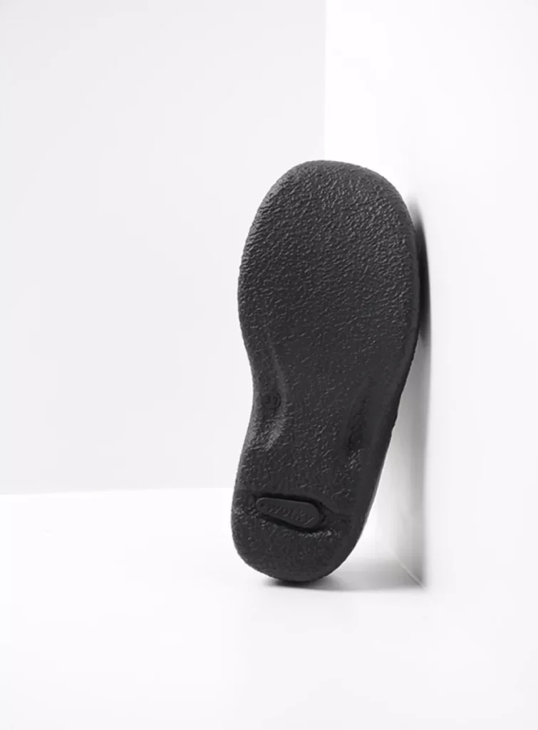 Wolky Comfort shoes 0620270000 70000 black printed leather