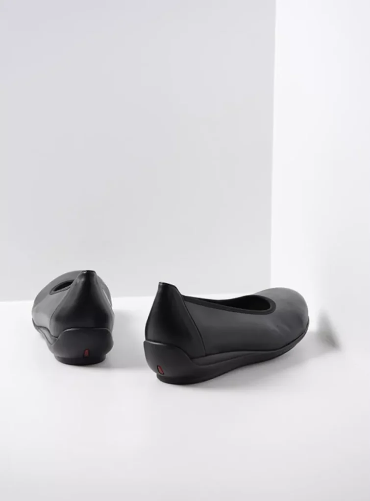 Wolky Escape 0038680000 80000 black vegan biocare