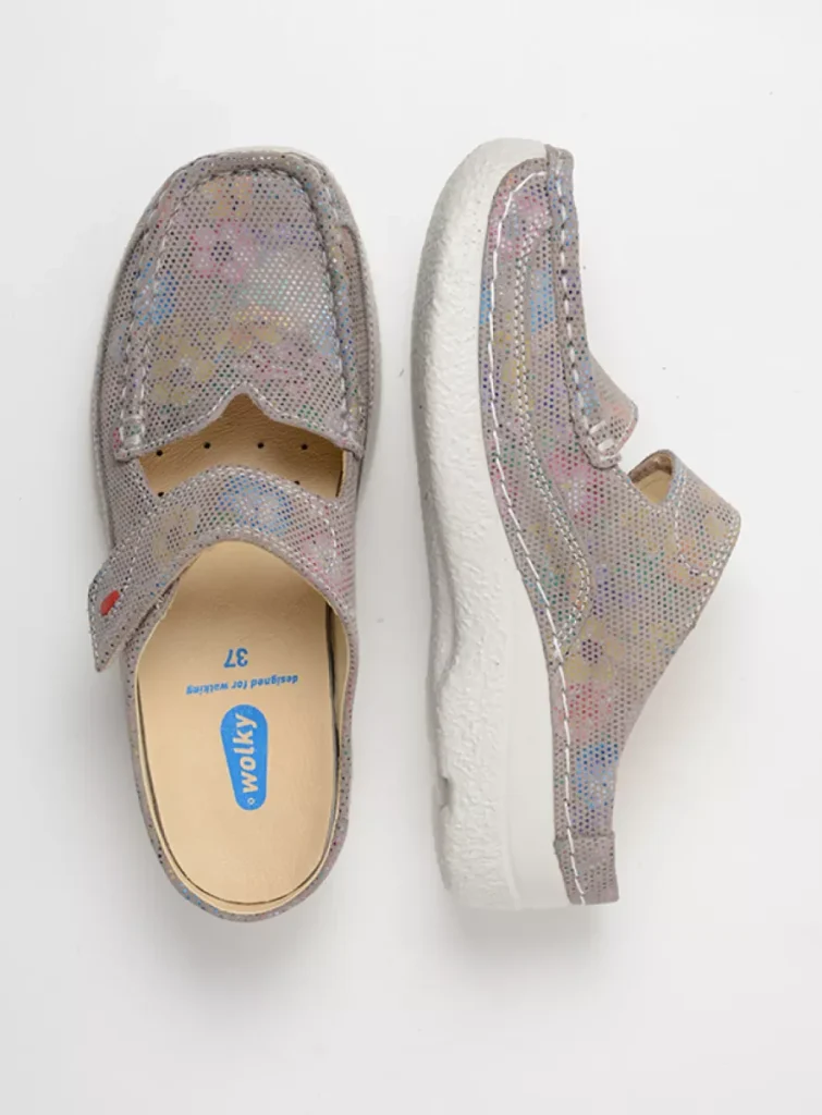 Wolky Roll Moc 0622745157 45157 taupe flowerpoint suede