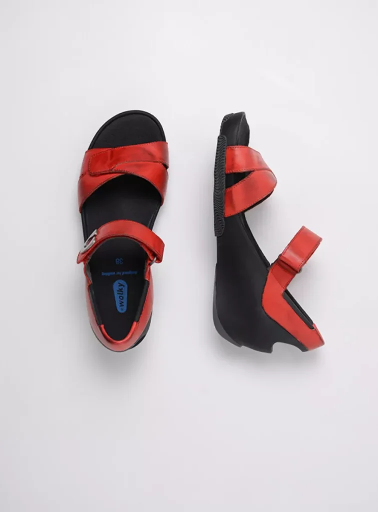Wolky Women’s shoes 0377520500 20500 red leather