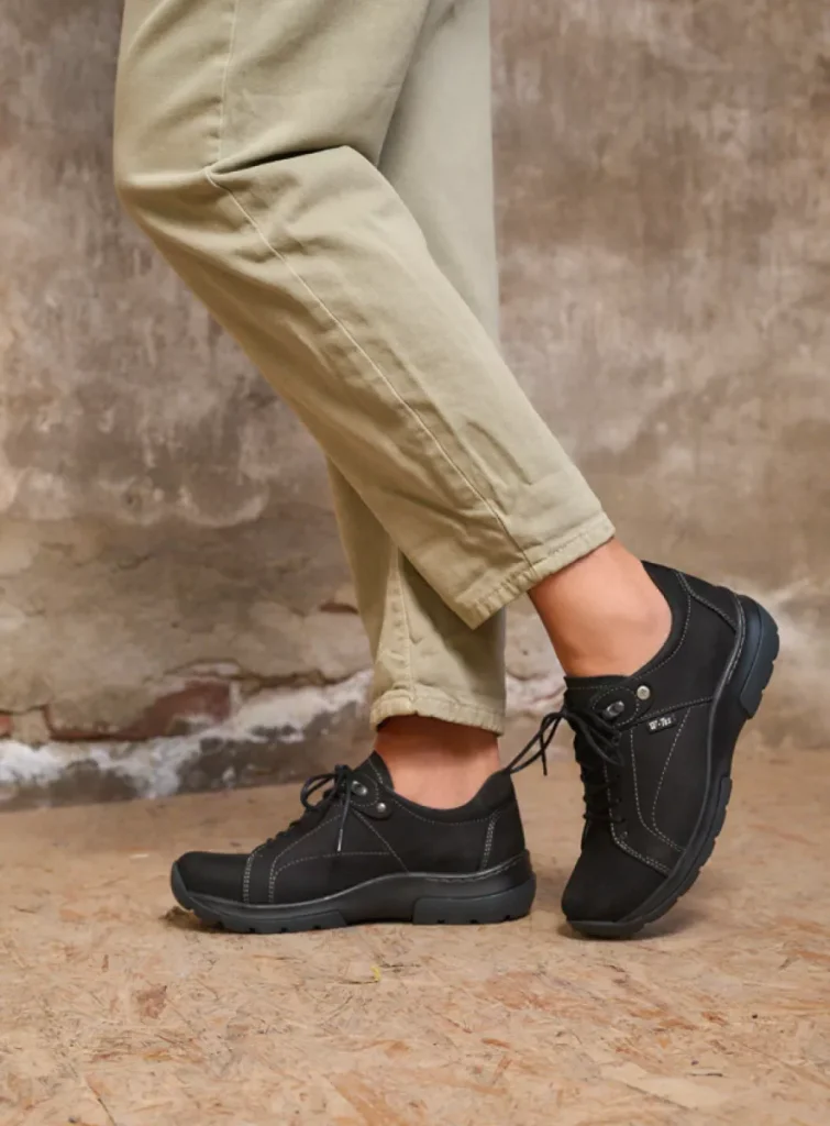 Wolky Lace-up shoes 0305111001 11001 black nubuck