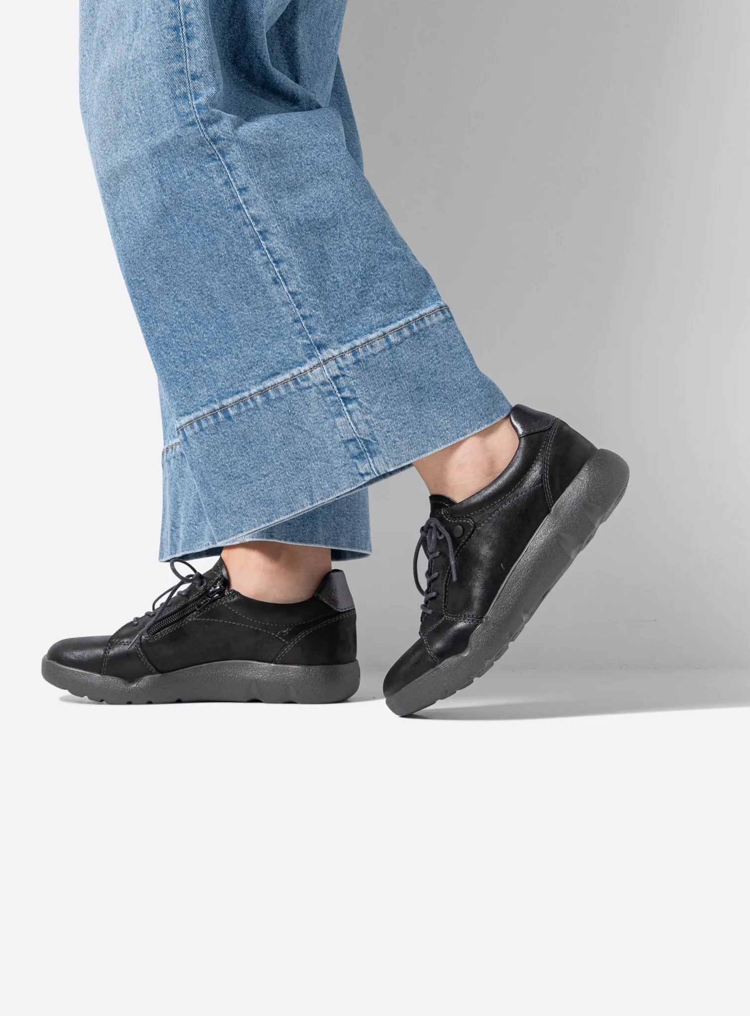 Wolky Lunvia - black effect leather Lace-up shoes for woman