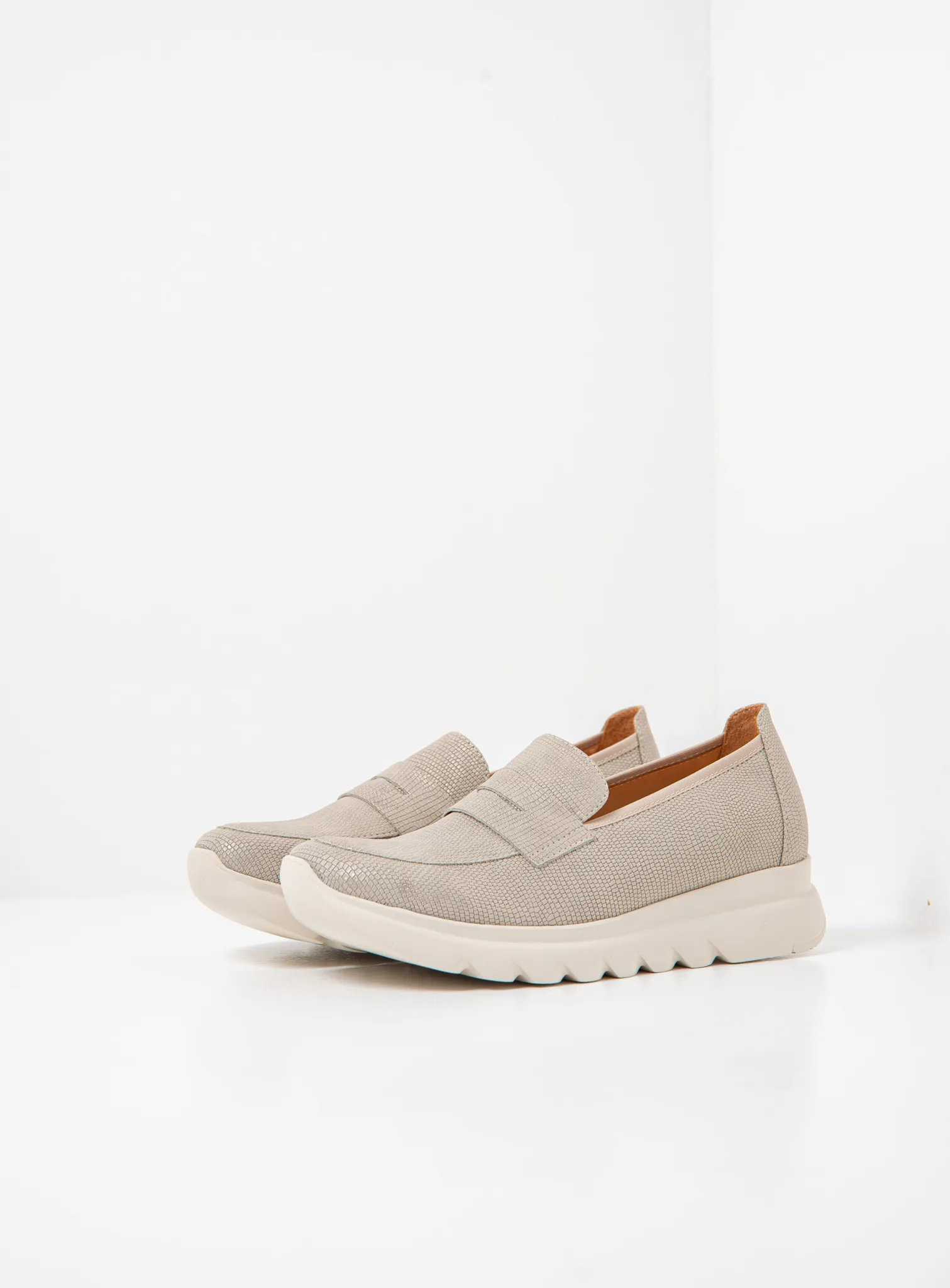 Wolky Snoafer F2F - soft taupe vegan biocare Loafers for women