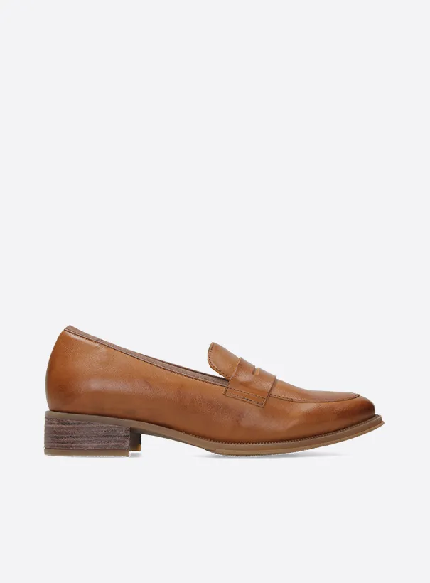 Wolky Alabama F2F - naturel vegan biocare Loafers for women