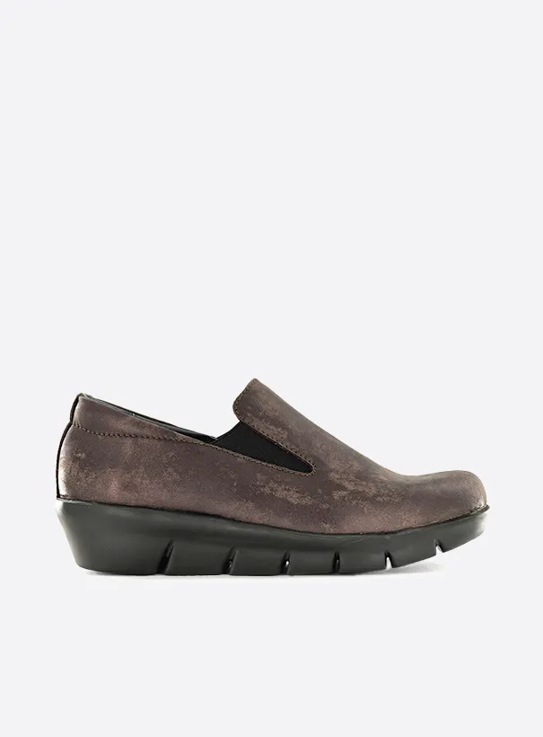 Wolky Mesita - mahogany brown nubuck Loafers for women