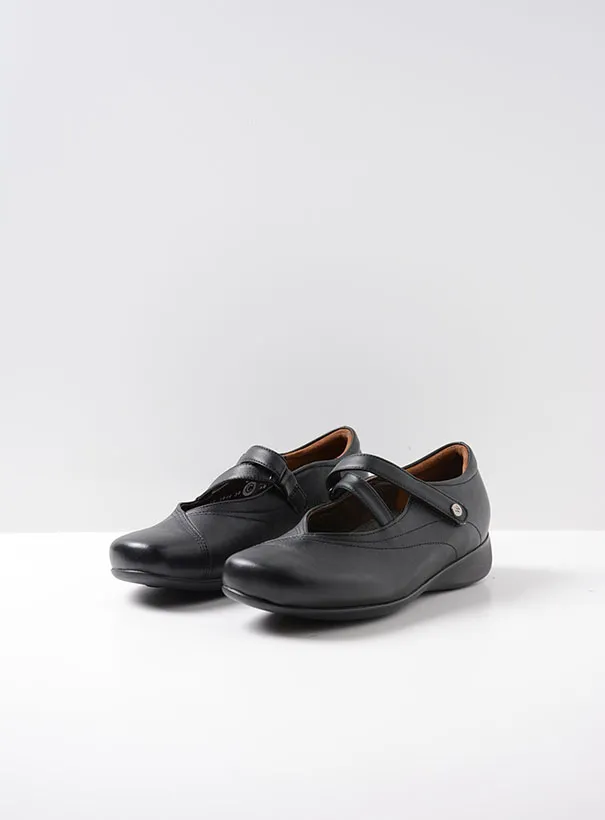 Wolky Passion - black leather Mary Jane shoes for women