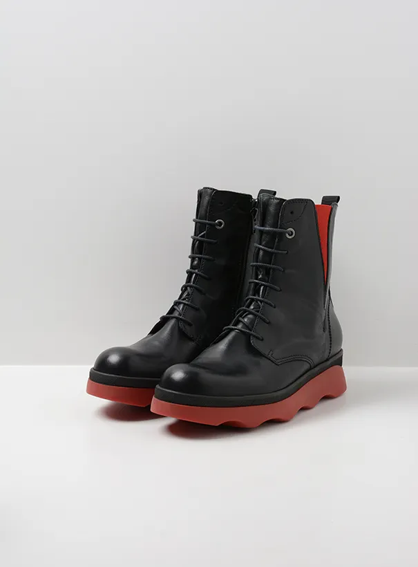 Wolky Akita WR - black/red leather Boots for women