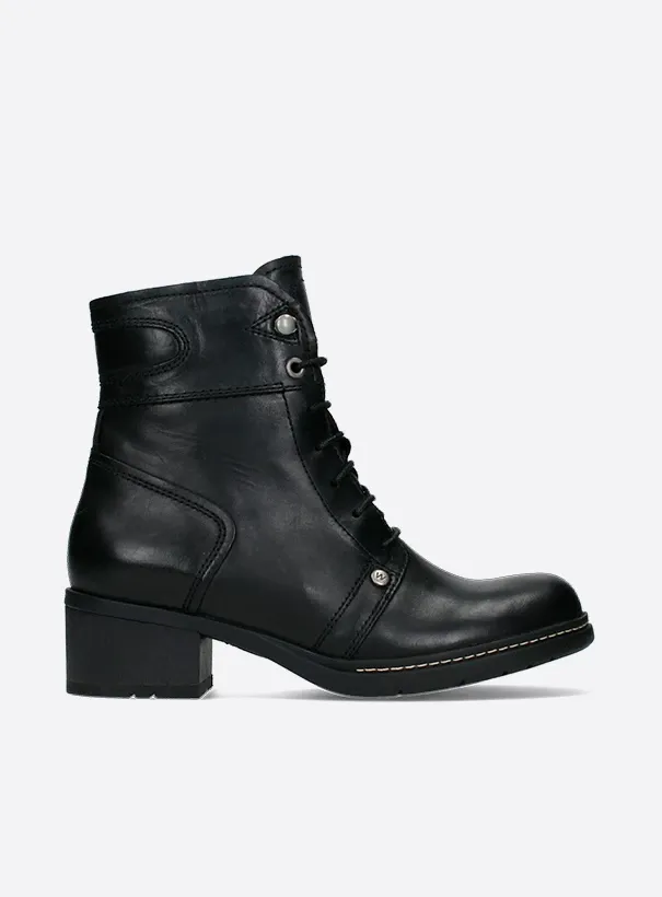 Wolky Red Deer WR - black leather Ankle boots for women