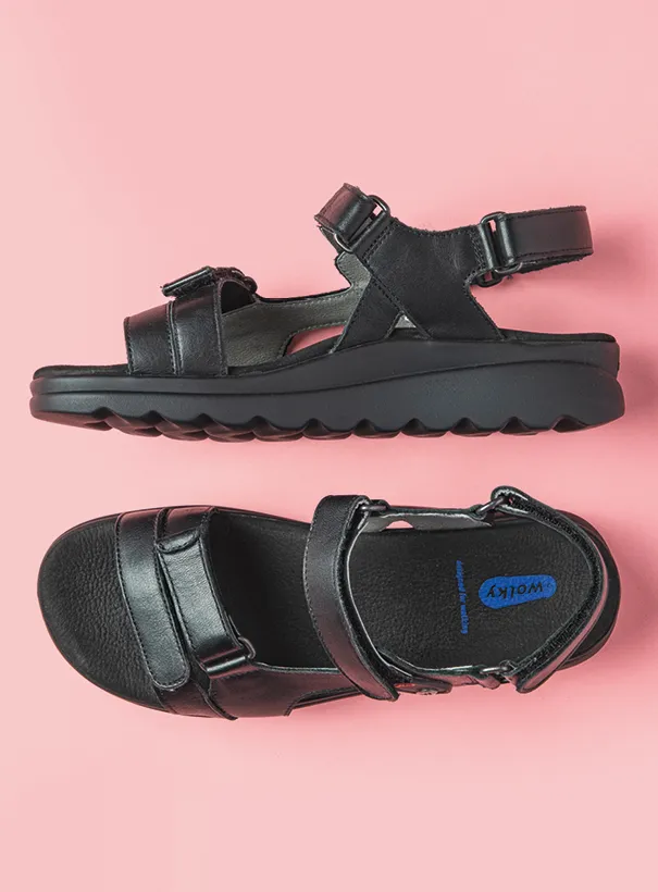 Wolky Mile - black leather Sandals for women
