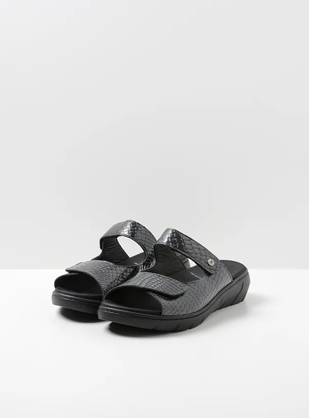 Wolky Cyprus - anthracite crocolook leather Sandals for women