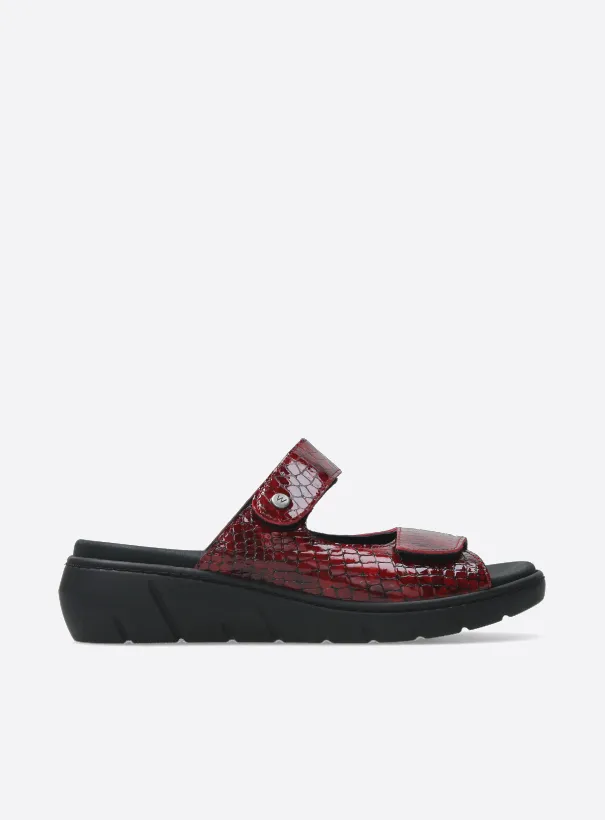 Wolky Cyprus - red crocolook leather Sandals for women