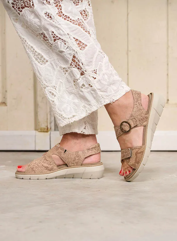 Wolky Leros - beige leather Sandals for women