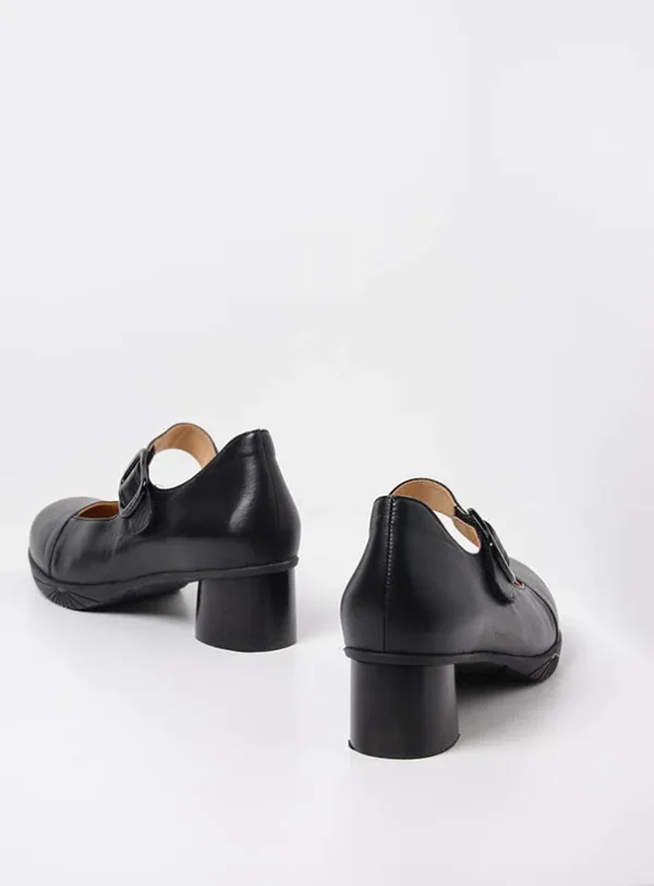 Wolky Selma - black leather Mary Jane shoes for women