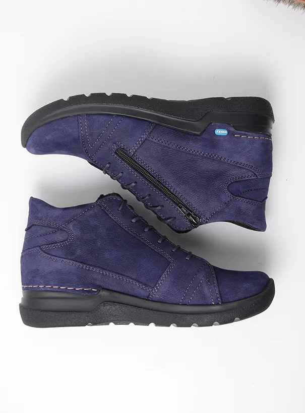 Wolky Why - purple nubuck Lace-up shoes for women