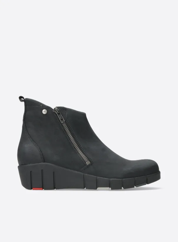Wolky Phoenix HV - black nubuck Boots for women