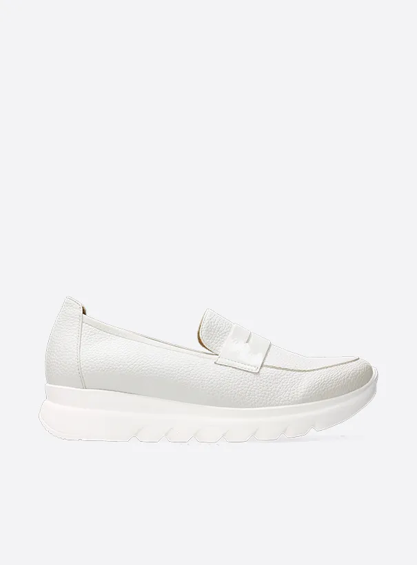 Wolky Snoafer F2F - white vegan biocare Loafers for women