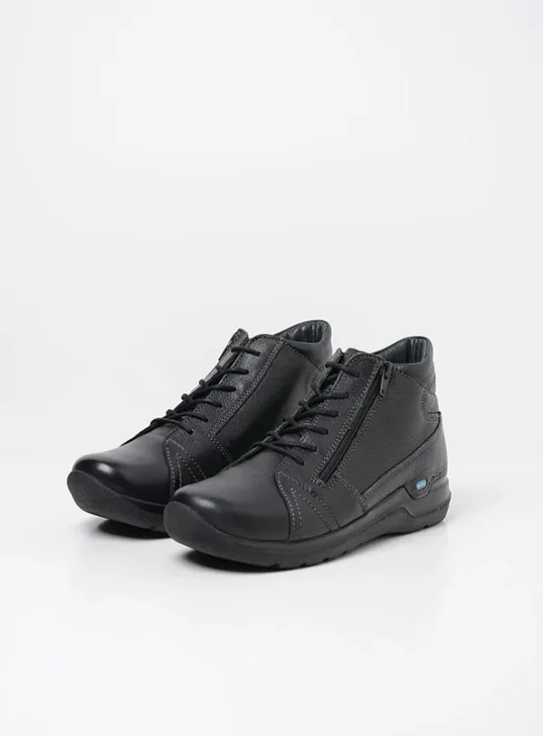 Wolky Why - black leather Lace-up shoes for women